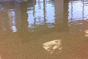 A wet look floor by Clean it Right